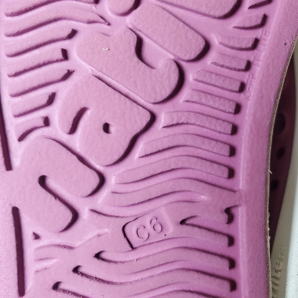 Native Jefferson Kids Slip-On Shoes Size C6 Purple WhiteLightweight Washable